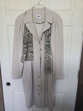 Leslie Fay Cream Lightweight Dress